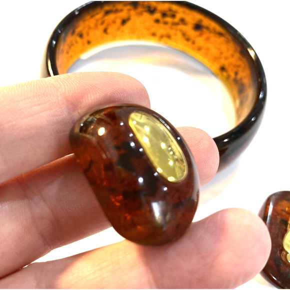 Tortoise Shell Lucite jewelry bangle bracelet clip on earrings signed W Germany - Picture 5 of 10